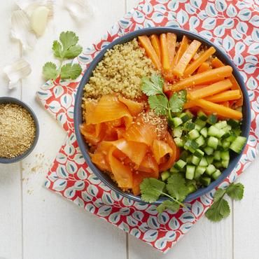 Poke bowl à la truite fumée Poke bowl à la truite fumée