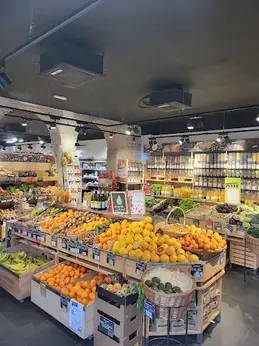 281-biocoop-lyon-vendome-magasin-bio-agrume-orange-fruit-legume-saison.webp