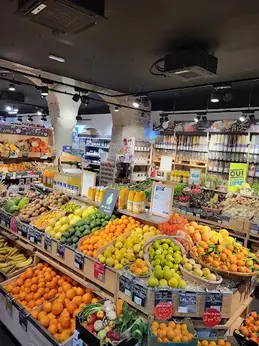 281-biocoop-lyon-vendome-magasin-bio-agrume-saison-fruit-legume-local.webp