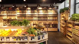 281-biocoop-lyon-vendome-magasin-bio-fruit-legume-vrac.webp